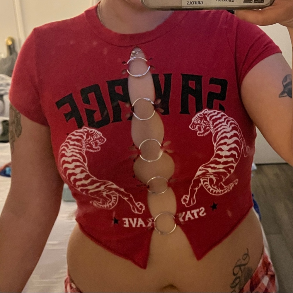 Fashion nova cut in front crop top used once.